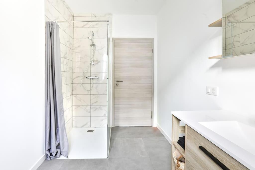 Suite Lumineux Et Moderne, Parking Gratuit, Mulhouse Centre Екстер'єр фото