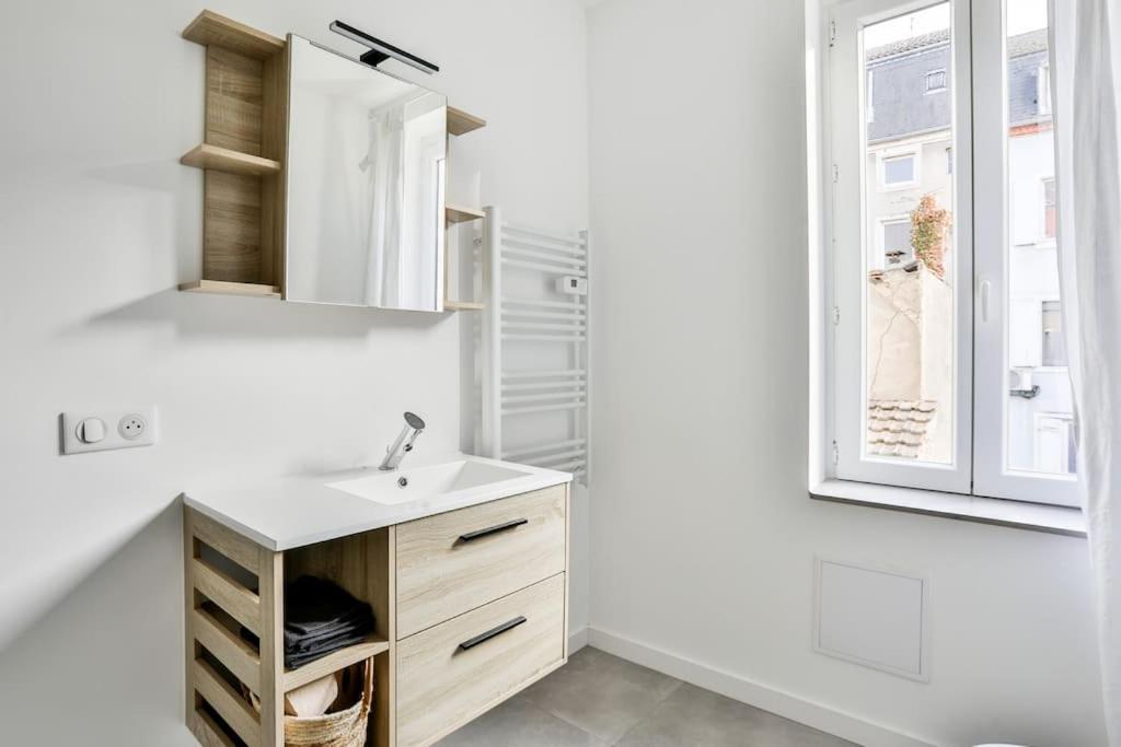 Suite Lumineux Et Moderne, Parking Gratuit, Mulhouse Centre Екстер'єр фото